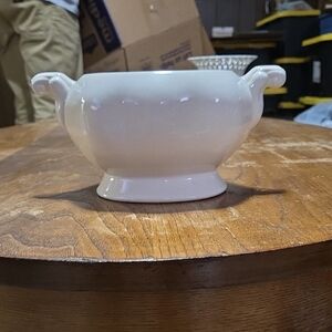 Elegant White Ceramic Soup Tureen